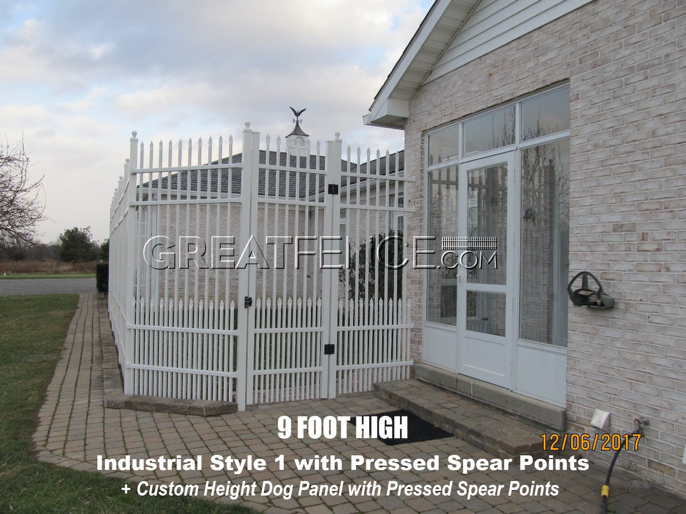 9 Foot High Aluminum Fence